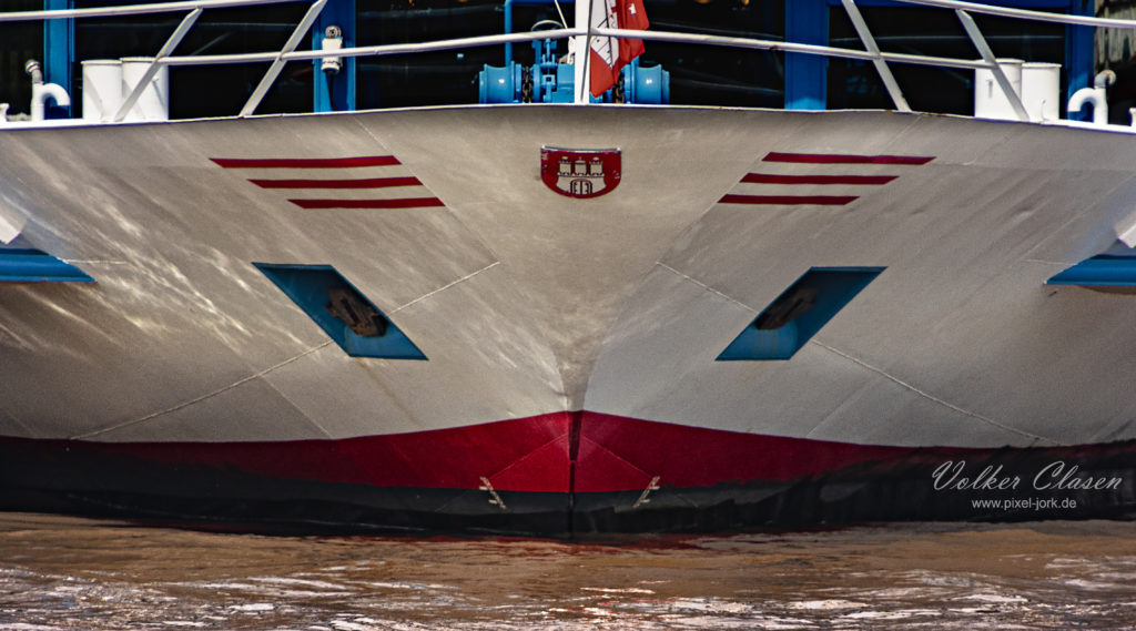 Bug der Hanse Star (Fahrgastschiff für Hafenrundfahrten im Hamburger Hafen)