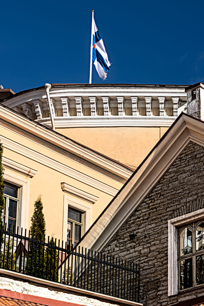 Tallinn Gebäude mit Flagge