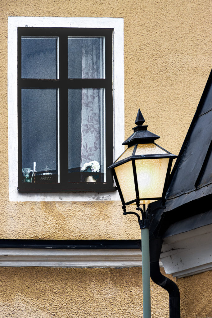 Visby Fenster mit Laterne
