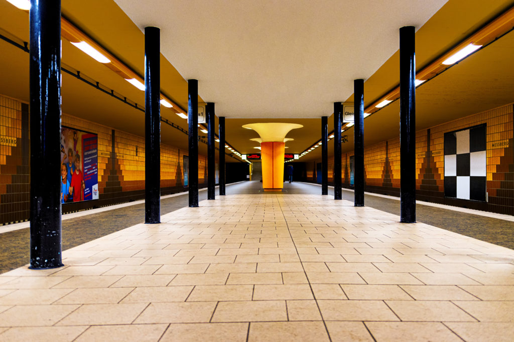 U-Bahnstation Messberg / Hamburg: Säulen