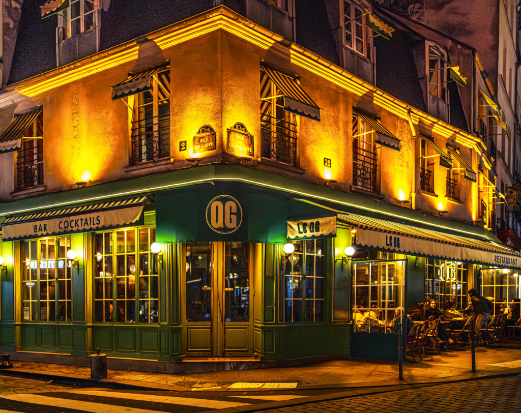 Paris in der Nacht : Le QG